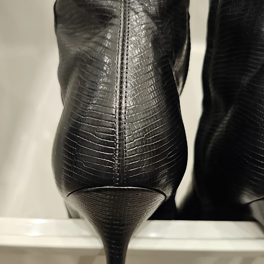 [Like New] Stunning SERGIO ROSSI Black Lizard Knee Boots Sexy (EU 37)